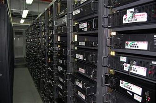 企业建站在选择服务器托管商的时候需要注意哪些地方呢？